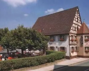 Hotel Hotel-gasthof Rotes Roß